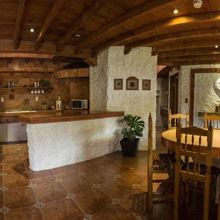 Hotel Bosques Del Sol Suites Сан-Кристобаль-де-Ла-Касас Экстерьер фото